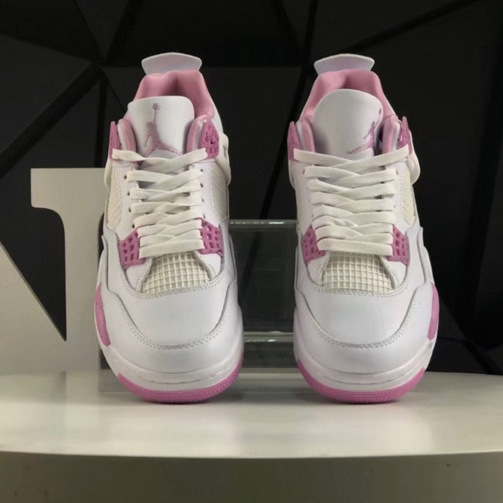 💕💕💕Air Jordan 4 Retro Pink Oreo.Women